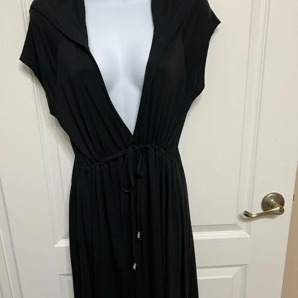 Dotti Hooded Black Swim Coverup - Picture 1 of 4